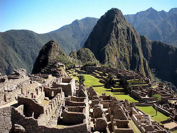 Machu Picchu, Perù. Author and Copyright Nello and Nadia Lubrina