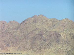 Naukluft Mountains (Naukluftberge), Namib-Naukluft N.P., Namibia. Author and Copyright Marco Ramerini.