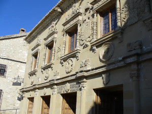 Casa del Pópulo (o de Los Leones), Baeza, Andalusia, Spagna. Author and Copyright Liliana Ramerini
