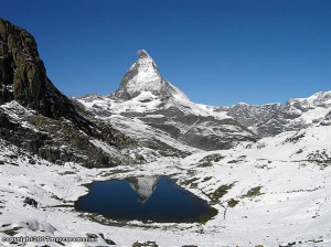 Il Riffelsee e il Cervino-Matterhorn, Zermatt, Svizzera. Author and Copyright Marco Ramerini