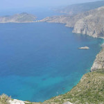 La costa a nord della spiaggia di Mirthos verso Assos, Cefalonia, Grecia. Author and Copyright Niccolò di Lalla