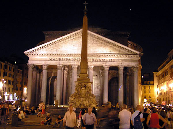 Pantheon, Roma, Italia. Author and Copyright Marco Ramerini