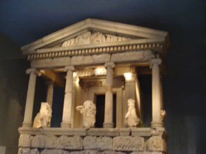 Tempio Greco, British Museum, Londra. Author and Copyright Niccolò di Lalla