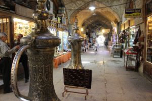 Bazar, Piazza Naqsh-e jahān, Esfahan, Iran. Autore e Copyright Marco Ramerini,